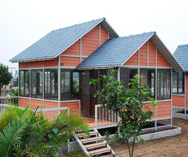 合成樹脂瓦和彩鋼瓦哪個好？哪個貴？誰耐用？哪種好？