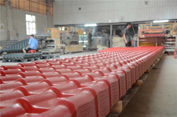 一條小型樹脂瓦廠生產(chǎn)線_開下來(lái)大概要多少錢？